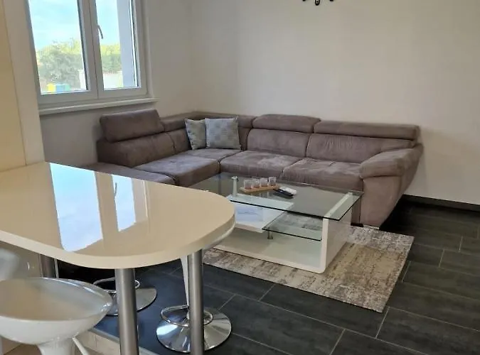 Luca Apartamento Pula